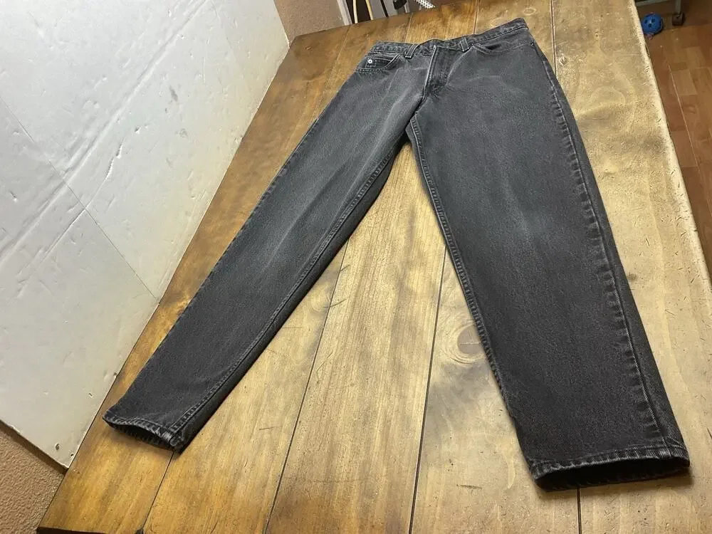 Vintage Levi's 560 Jeans Mens 29x32 Loose Fit Tapered Black USA Orange Tab